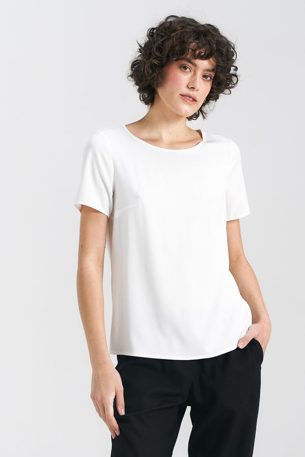 Blouse model 193806